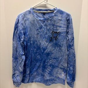 Blue Tie-Dye Long Sleeve